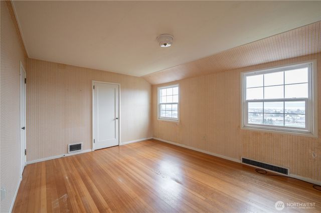 610 Hyde Park Drive, Hoquiam, WA 98550