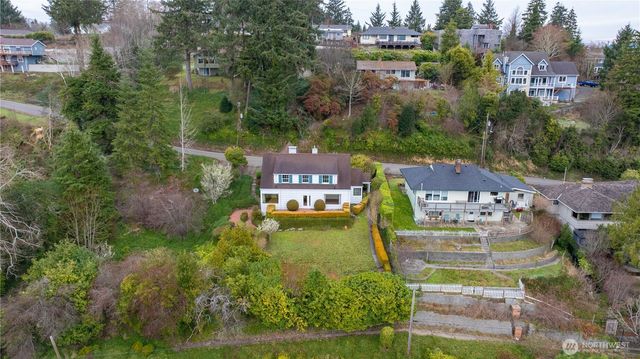 610 Hyde Park Drive, Hoquiam, WA 98550