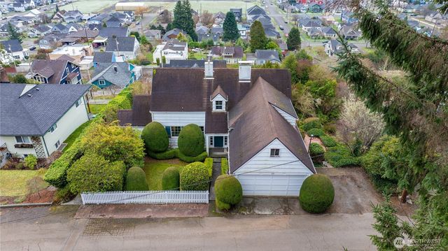 610 Hyde Park Drive, Hoquiam, WA 98550