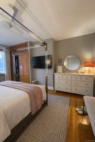 396 Graham Avenue, Brooklyn, NY 11211