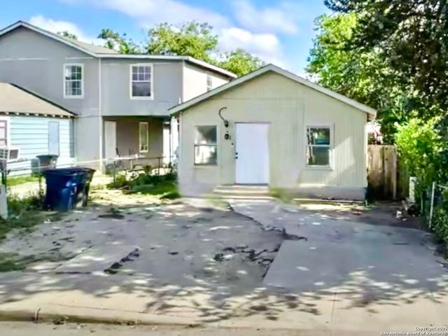 123 W Mitchell, San Antonio, TX 78204