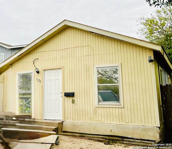 123 W Mitchell, San Antonio, TX 78204