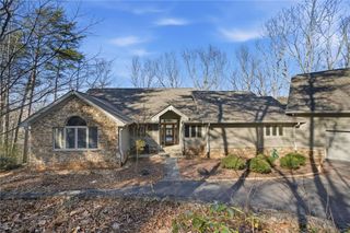 1343 McElroy Mountain Drive, Jasper, GA 30143