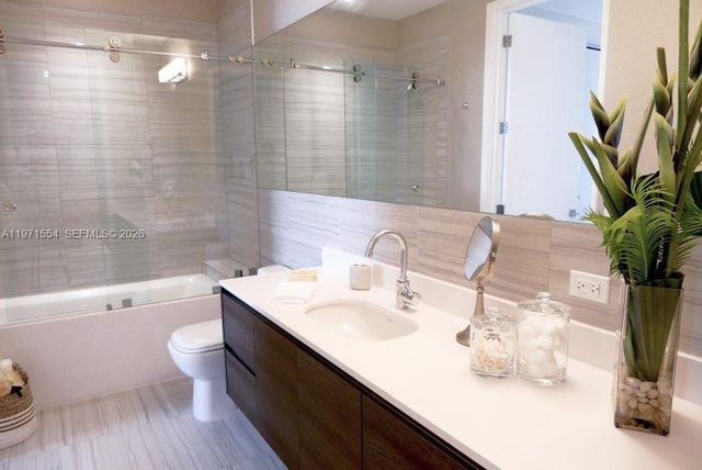 301 Altara Ave 805, Coral Gables, FL 33146