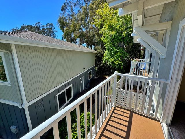 755 14th Avenue 704, Santa Cruz, CA 95062