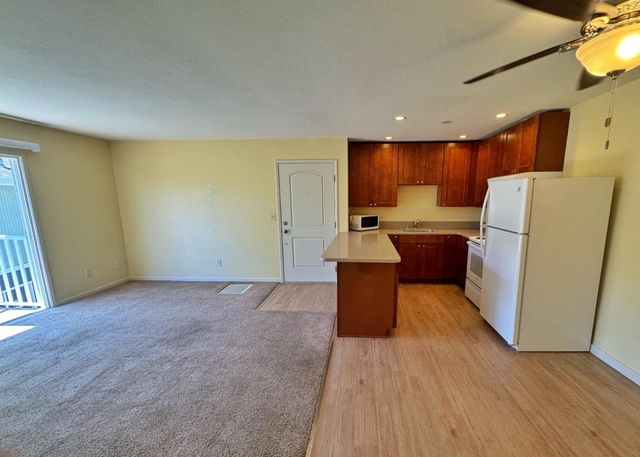 755 14th Avenue 704, Santa Cruz, CA 95062