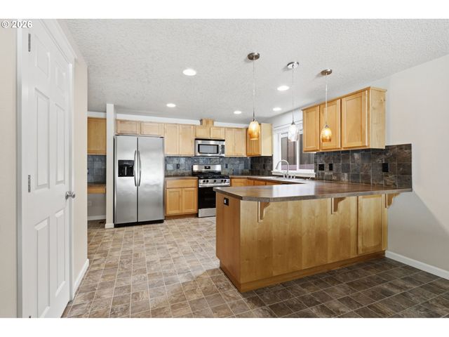 1120 Se 5TH St, Battle Ground, WA 98604