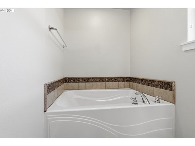 1120 Se 5TH St, Battle Ground, WA 98604