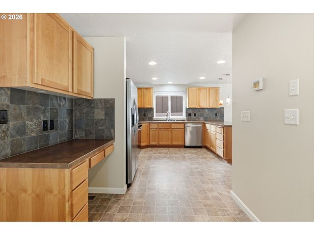 1120 Se 5TH St, Battle Ground, WA 98604