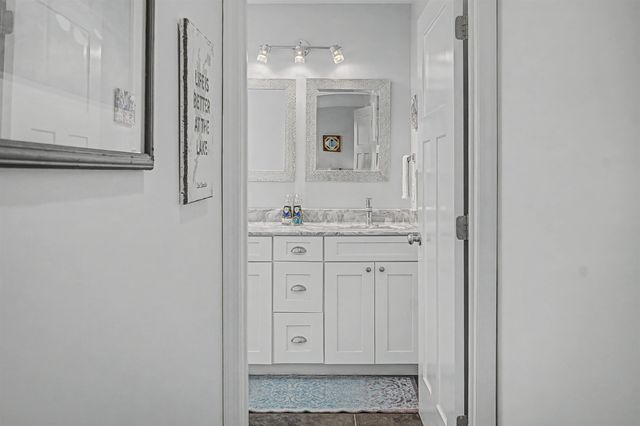 51 Hefflon Lane, St. Albans City, VT 05478