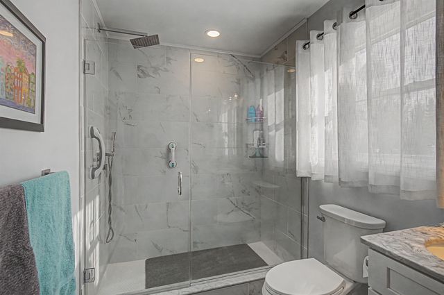 51 Hefflon Lane, St. Albans City, VT 05478