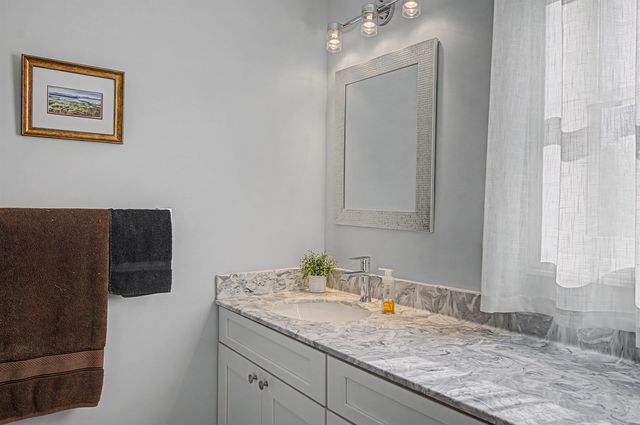 51 Hefflon Lane, St. Albans City, VT 05478