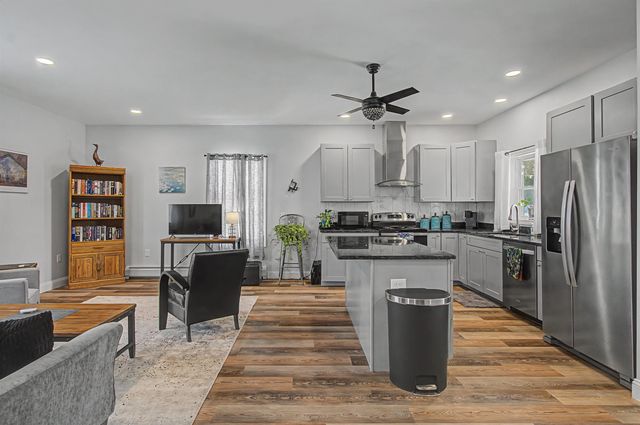 51 Hefflon Lane, St. Albans City, VT 05478