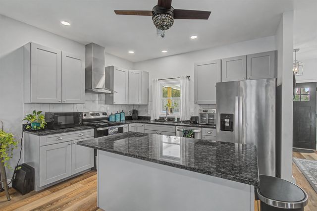 51 Hefflon Lane, St. Albans City, VT 05478