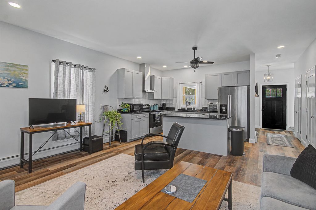 51 Hefflon Lane, St. Albans City, VT 05478