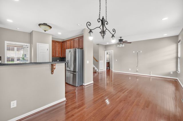 1290 Goodmorning Dr, Nashville, TN 37207
