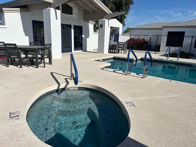 1444 N RECKER Road 163, Mesa, AZ 85205