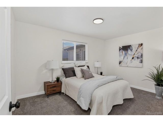 5160 E 33rd Ave, Denver, CO 80207