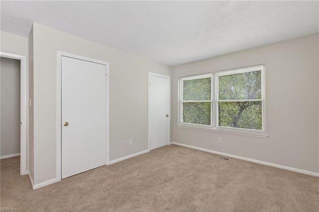 252 N Palmyra DR, Virginia Beach, VA 23462