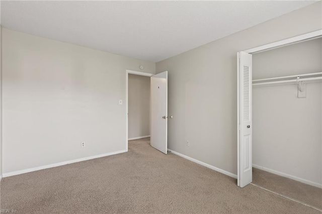 252 N Palmyra DR, Virginia Beach, VA 23462