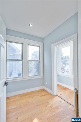 25 Wolf Place, Irvington, NJ 07111