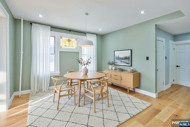 25 Wolf Place, Irvington, NJ 07111