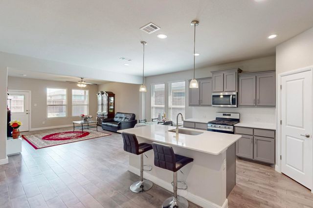 224 Oldcastle Way, Fort Worth, TX 76052