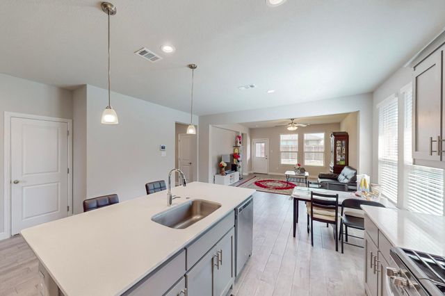 224 Oldcastle Way, Fort Worth, TX 76052