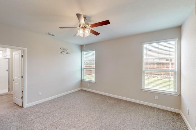 224 Oldcastle Way, Fort Worth, TX 76052