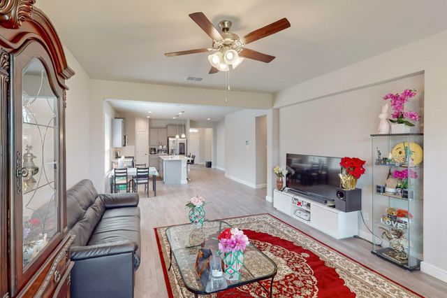 224 Oldcastle Way, Fort Worth, TX 76052