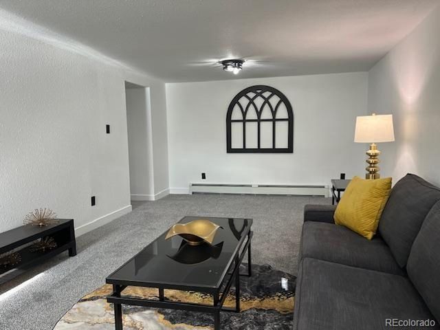 4001 S Acoma St, Englewood, CO 80110