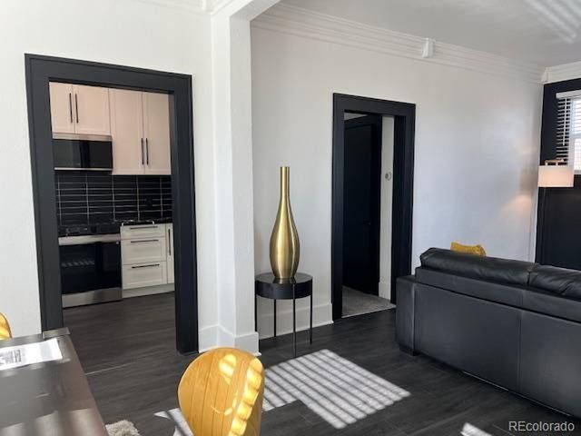 4001 S Acoma St, Englewood, CO 80110