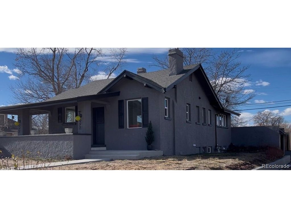 4001 S Acoma St, Englewood, CO 80110