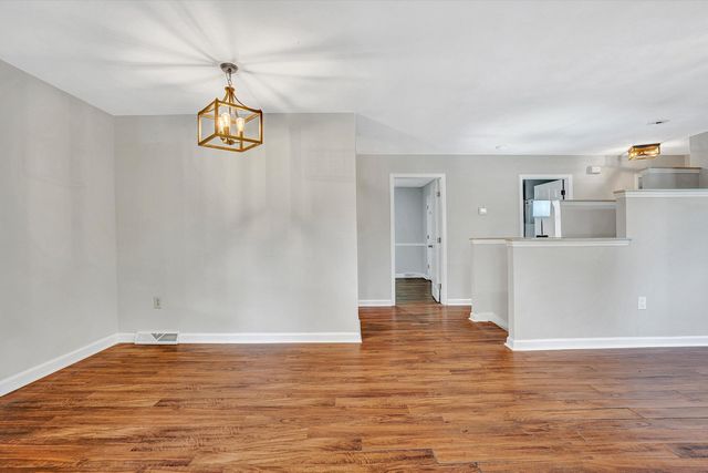 5259 Crossbow CIR, Roanoke, VA 24018