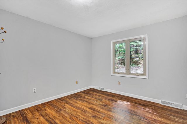 5259 Crossbow CIR, Roanoke, VA 24018