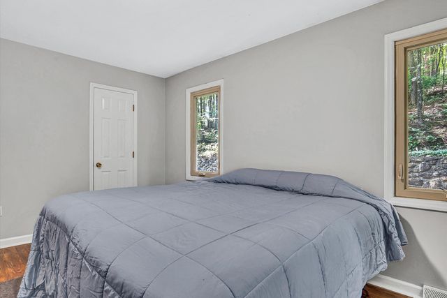 5259 Crossbow CIR, Roanoke, VA 24018