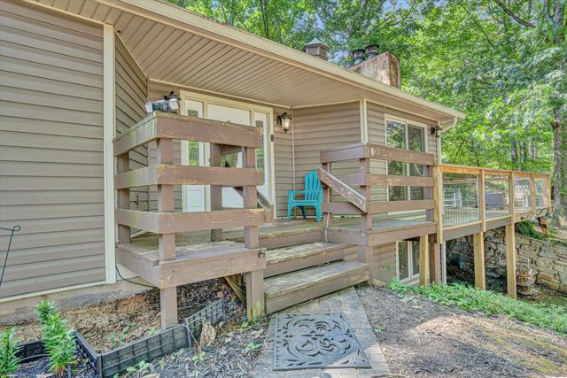 5259 Crossbow CIR, Roanoke, VA 24018