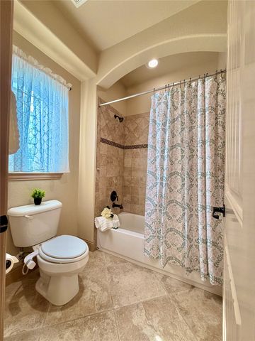 7606 Clearmeadow Lane, Sachse, TX 75048