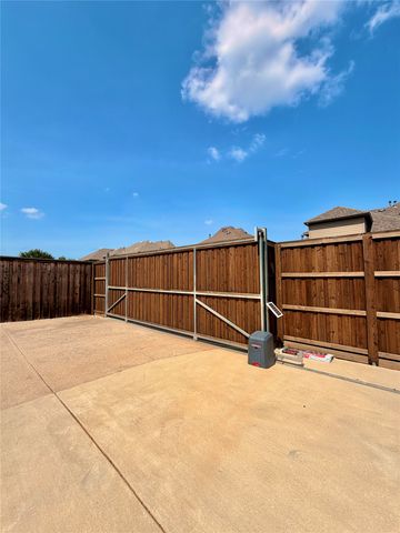 7606 Clearmeadow Lane, Sachse, TX 75048