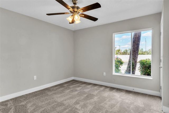8640 TAHOE COURT 16, Tampa, FL 33614