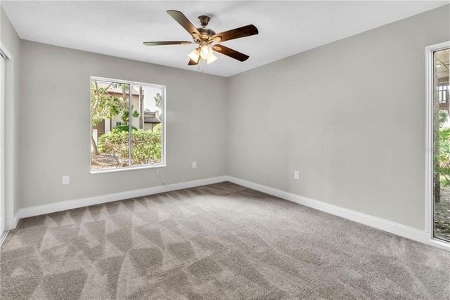 8640 TAHOE COURT 16, Tampa, FL 33614