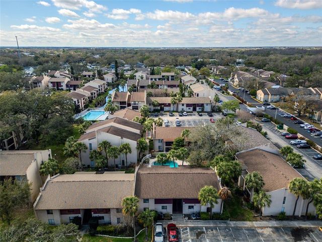 8640 TAHOE COURT 16, Tampa, FL 33614