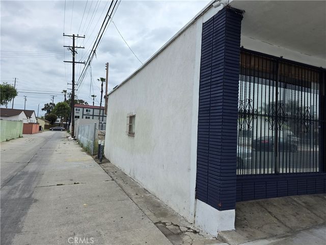 110 E Cambridge, Long Beach, CA 90805