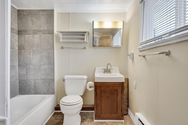 1216 Livingston STREET, La Crosse, WI 54603