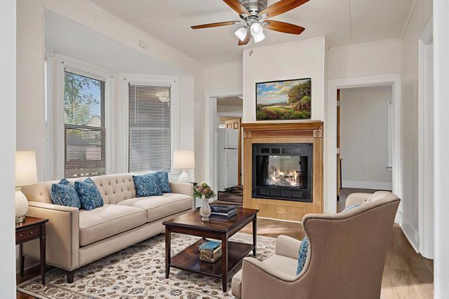 1216 Livingston STREET, La Crosse, WI 54603