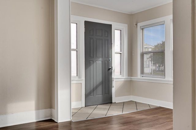 1216 Livingston STREET, La Crosse, WI 54603