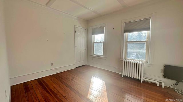 55 Davis Street 2, Locust Valley, NY 11560