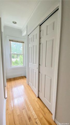 55 Davis Street 2, Locust Valley, NY 11560