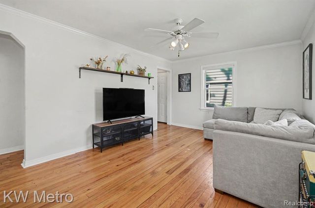 2422 Shevlin Street, Ferndale, MI 48220
