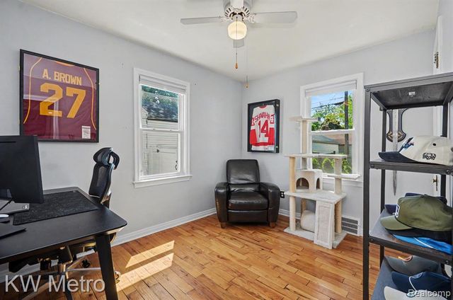 2422 Shevlin Street, Ferndale, MI 48220